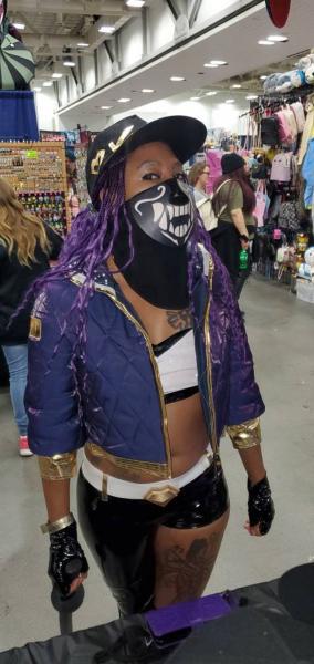 KDA Akali sound reactive LED Cosplay Glow Mask picture