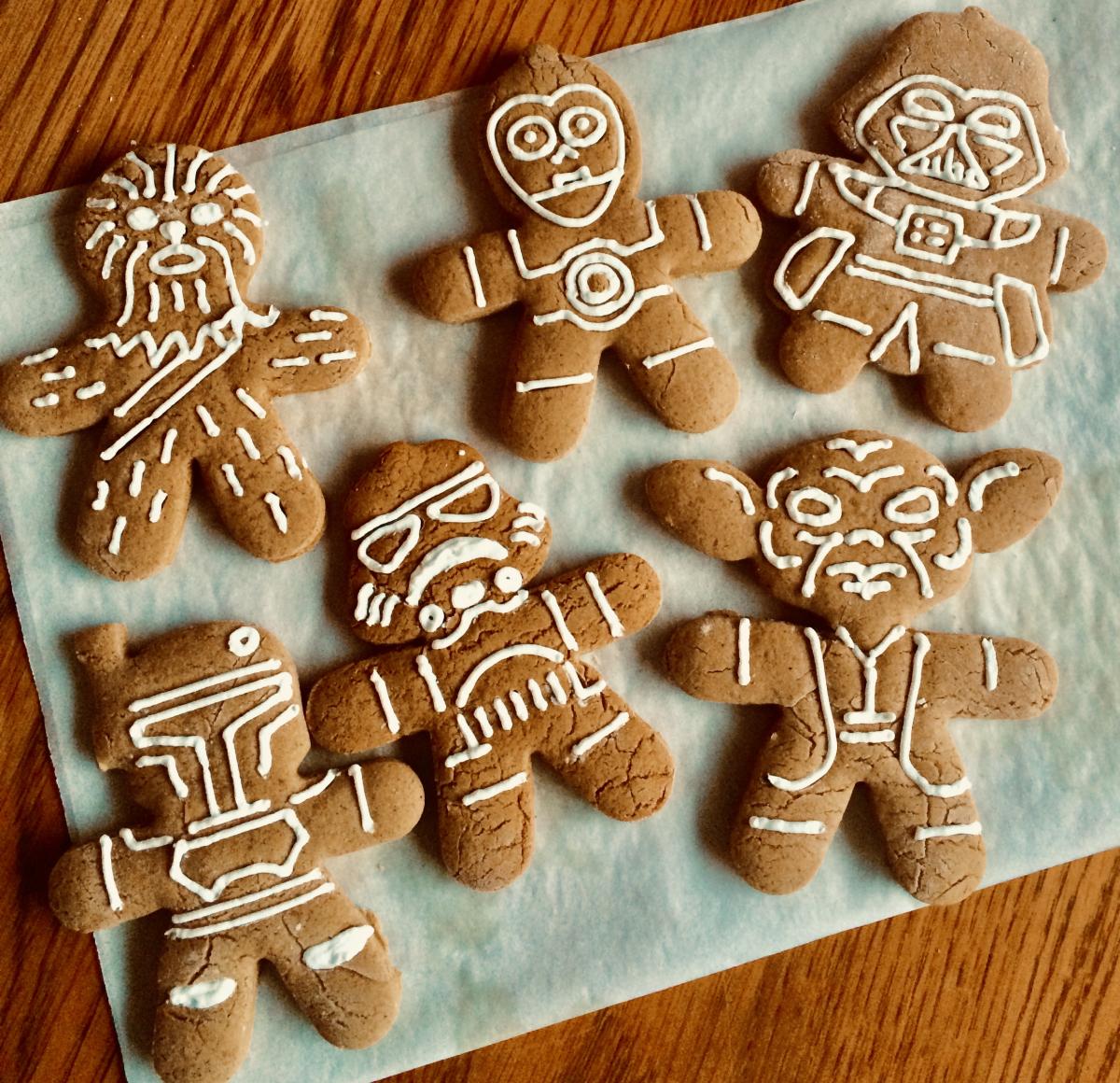 Star Wars Juniors Christmas Gingerbread Cookies Baseball Tee 