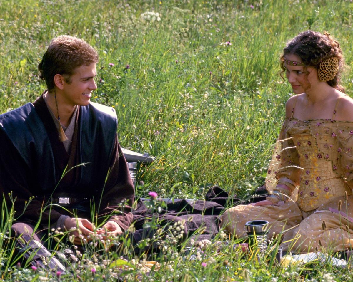 Hayden Christensen GalaxyCon Richmond 2026 8x10/8x12 Autographs picture