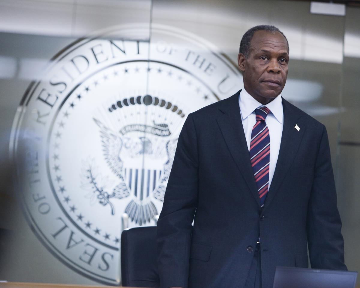 Danny Glover GalaxyCon Richmond 2026 8x10/8x12 Autographs picture