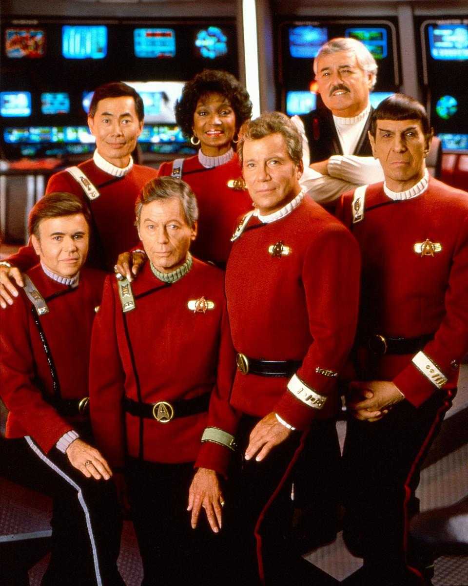 William Shatner GalaxyCon Richmond 2026 8x10/8x12 Autographs picture