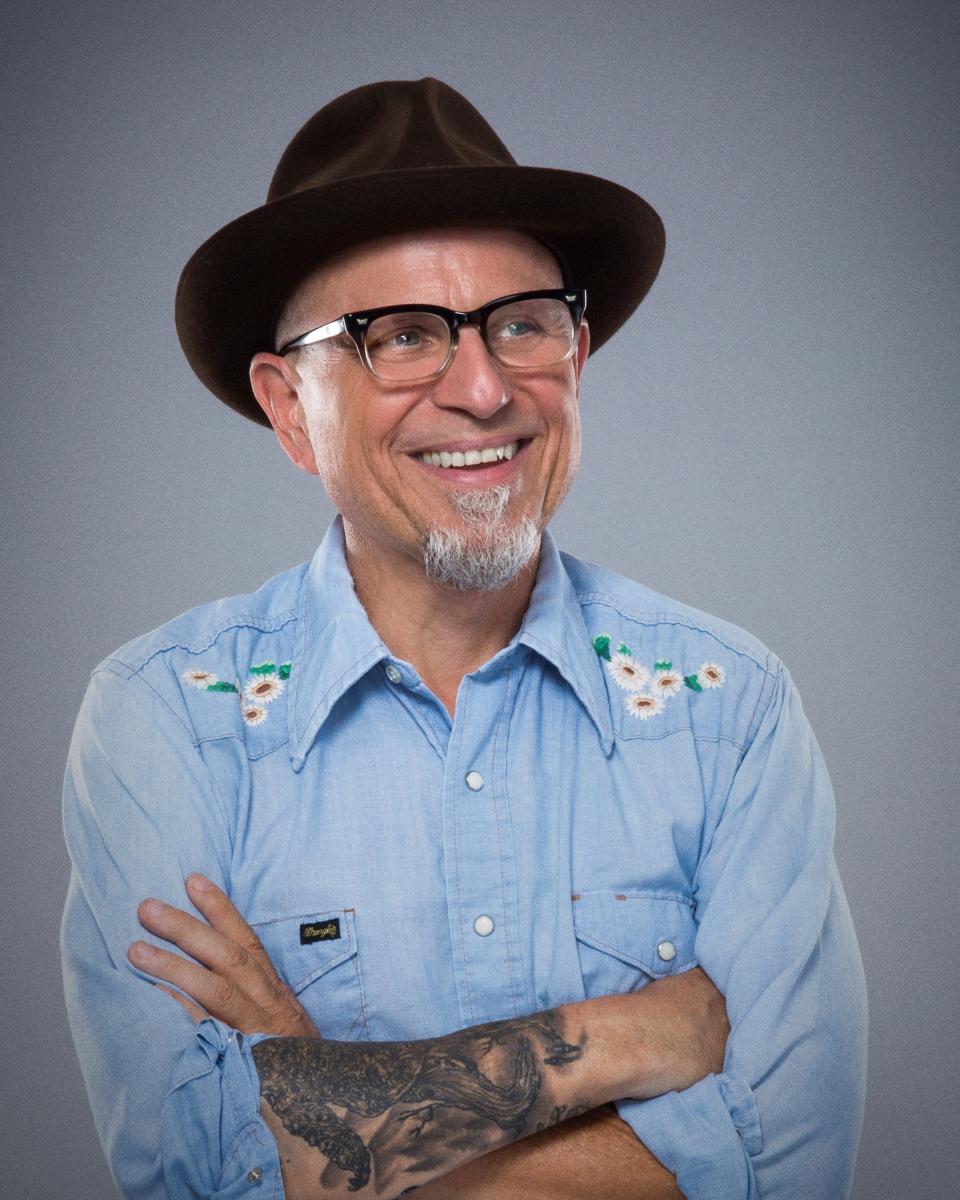 Bobcat Goldthwait GalaxyCon Richmond 2026 8x10/8x12 Autographs picture