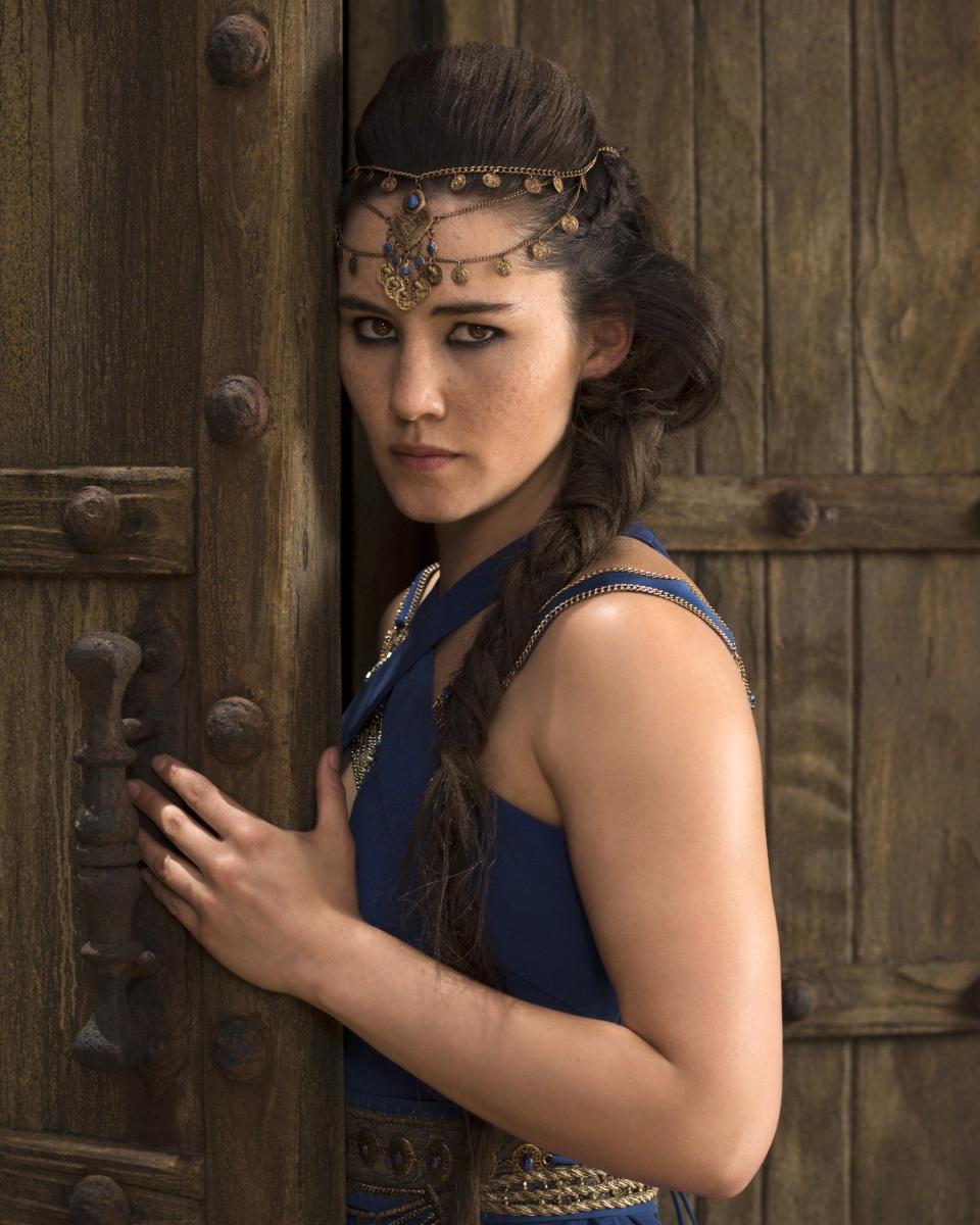 Christina Chong GalaxyCon Richmond 2026 8x10/8x12 Autographs picture