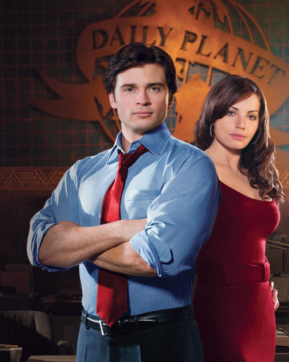 Tom Welling GalaxyCon Richmond 2026 8x10/8x12 Autographs picture