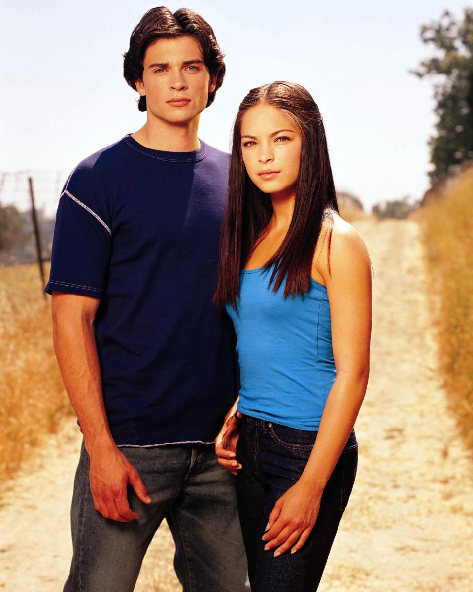 Tom Welling GalaxyCon Richmond 2026 8x10/8x12 Autographs picture