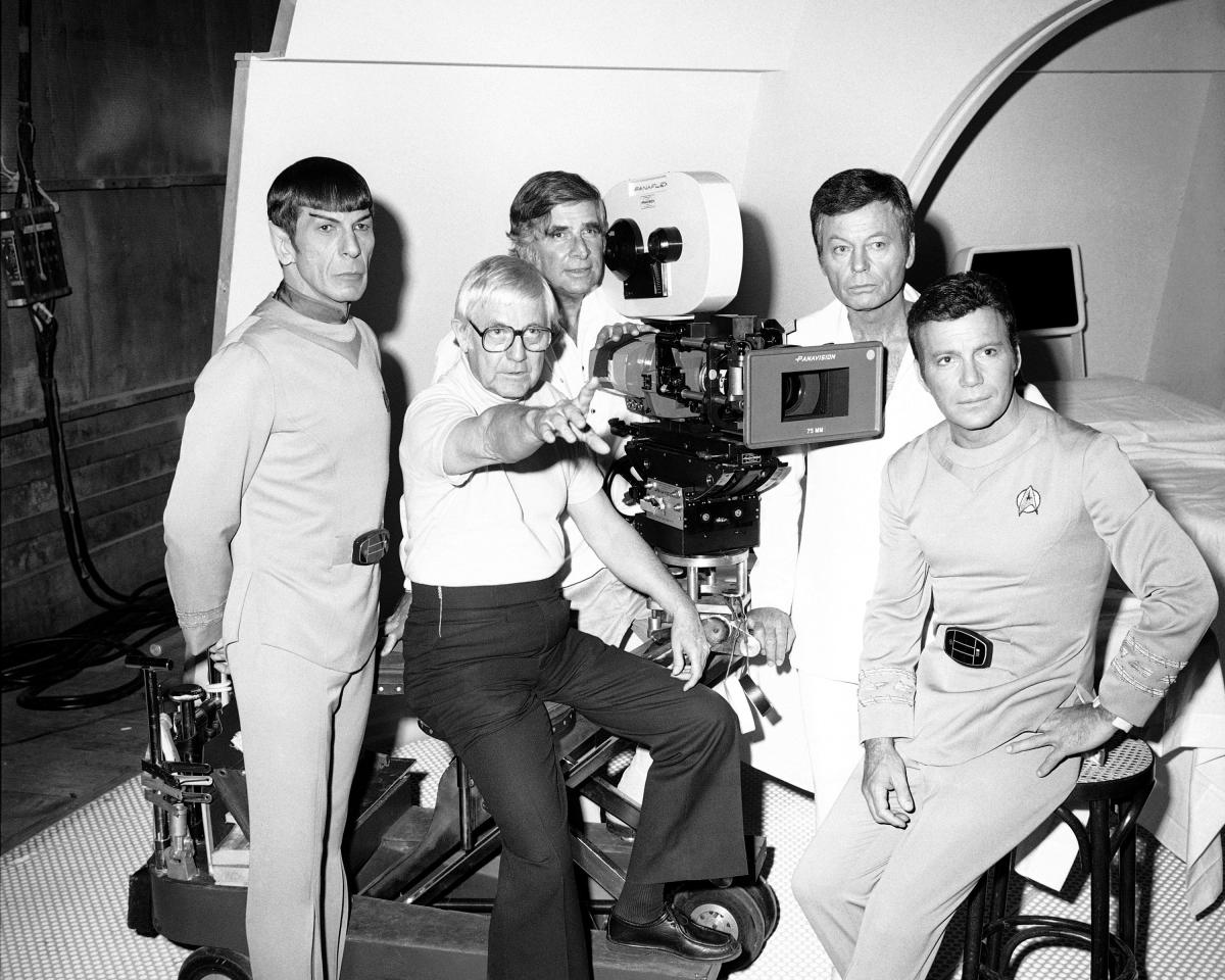 William Shatner GalaxyCon Richmond 2026 8x10/8x12 Autographs picture