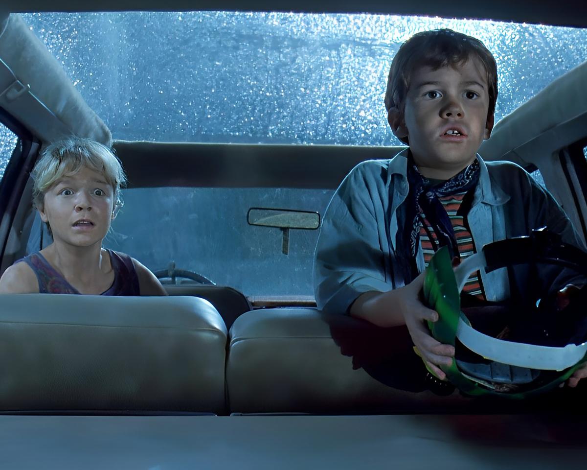 Jurassic Duo GalaxyCon Richmond 2026 8x10/8x12 Autographs picture