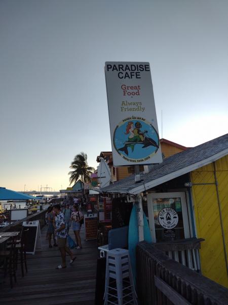 Paradise cafe and bar