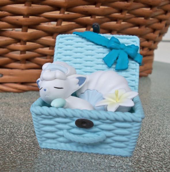 Pokemon Nap Basket Figures picture