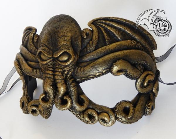 Cthulhu Mask - Gold & Black