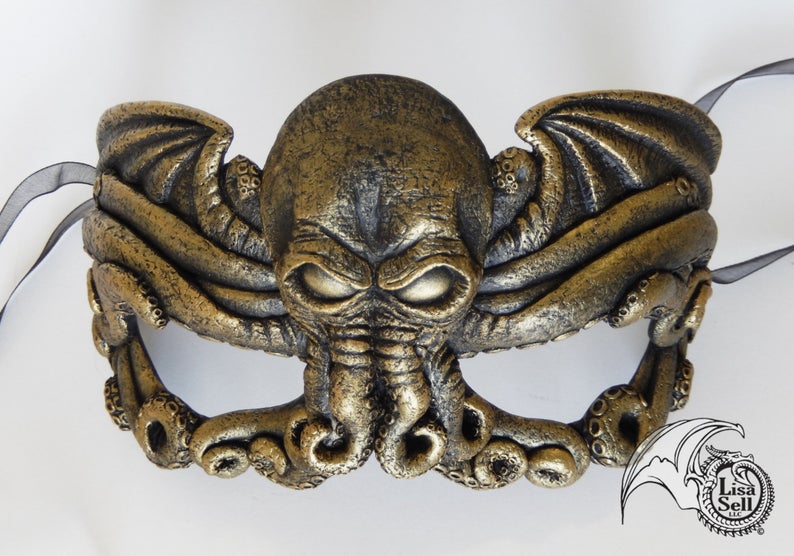 Cthulhu Mask - Gold & Black picture