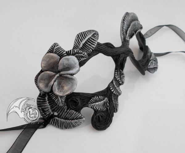 Twig Mask - Metallic Silver & Black picture