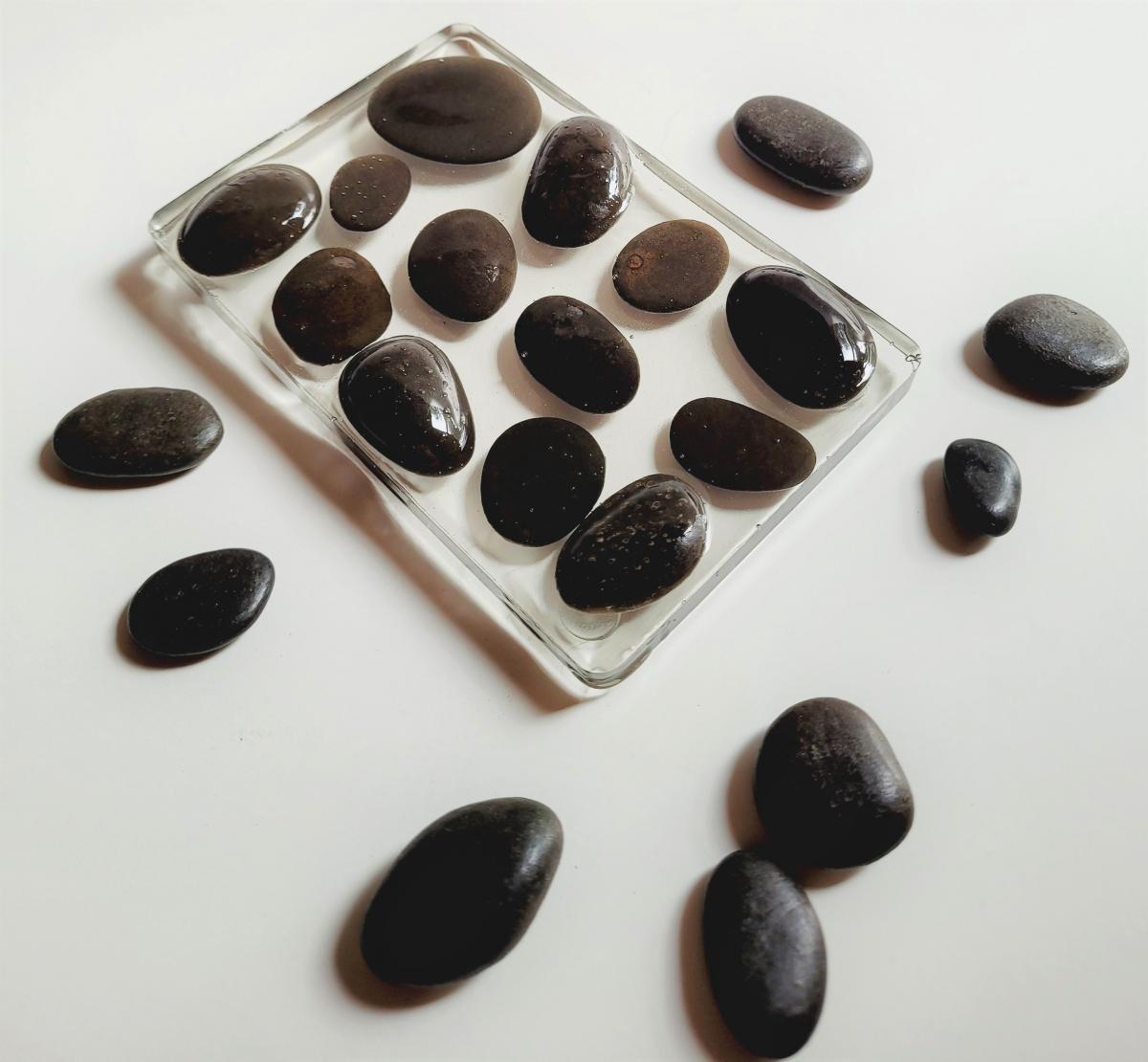 3.5 X 4 in. Resin Soap Dish picture