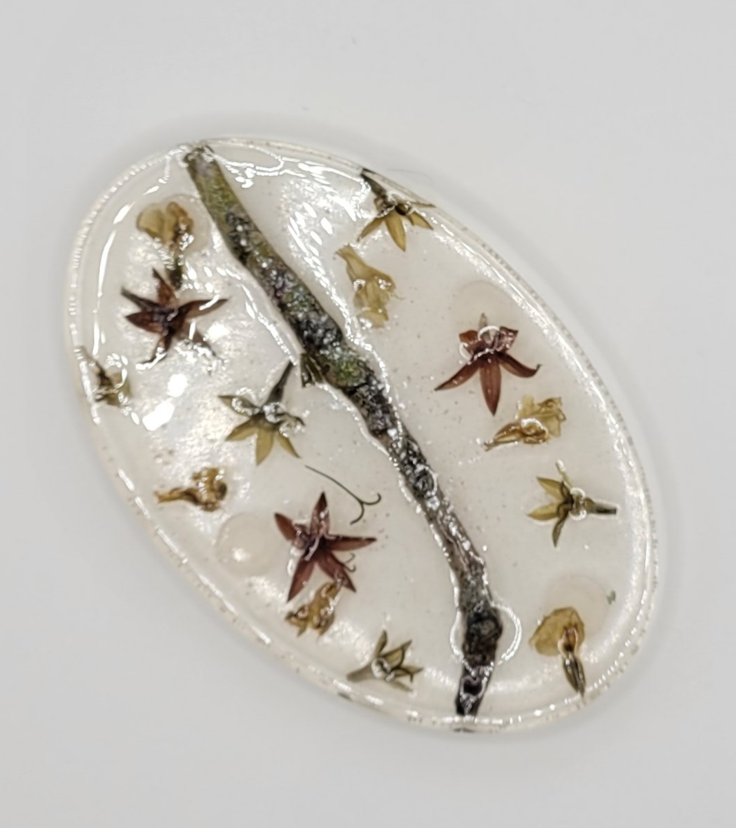 Oval 2.5X4 inch Resin Soap Dish picture