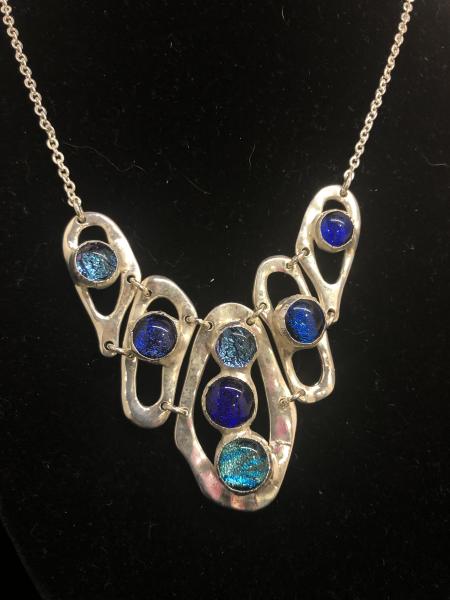 Multi Blue Necklace picture