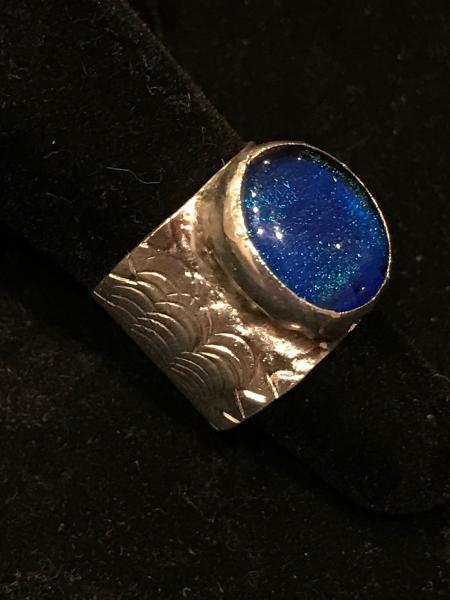 Ring Wide Oval Blue picture