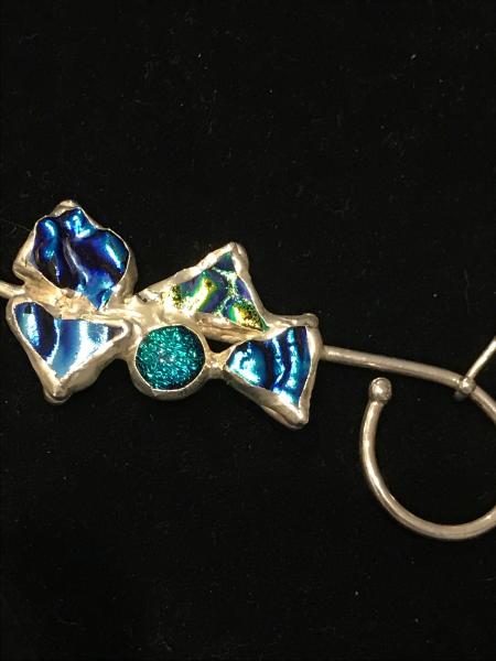 Collar - Wire Design in Variations of Blue picture
