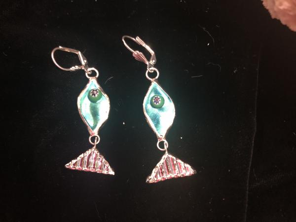 Fish Style Earrings in Silver