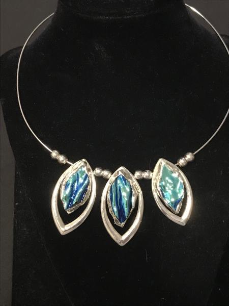 Necklace - Wire Design in Blue Petals