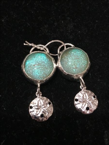 Earrings - 1 Stone Dangle w/ charm picture