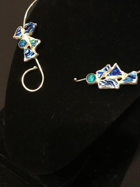 Collar - Wire Design in Variations of Blue picture