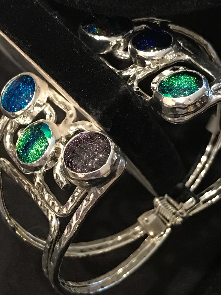 Bracelet - 6 Stone Multi Color Hinged Bracelet picture