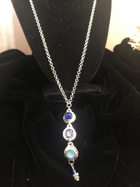 Tri-Blue Dangle Necklace