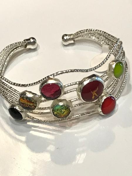 Bracelet - 7 Stone Wire Cuff in Reds picture