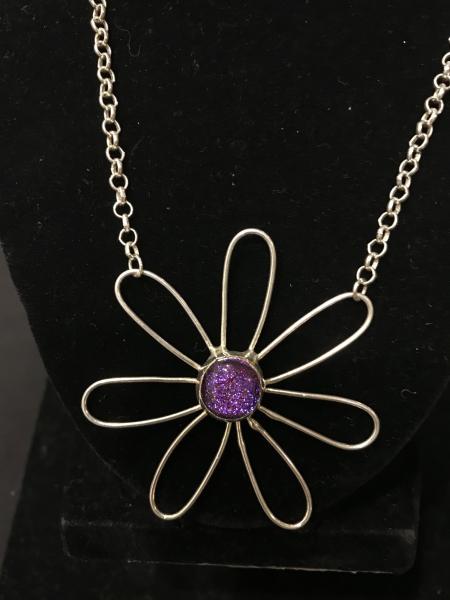 Necklace Daisy picture