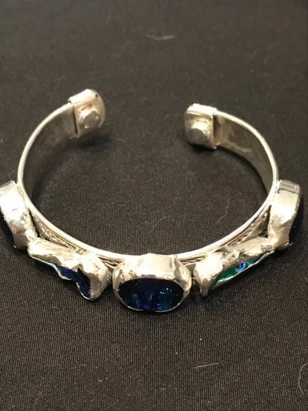 Bracelet - 5 Stone Abstract Cuff in Blue picture