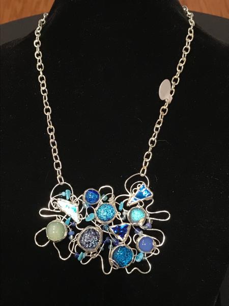 Necklace - Burst of Blues Abstract Wire picture