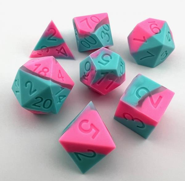 Silicone dice picture