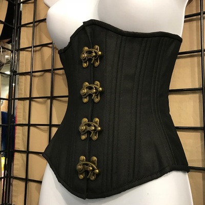 Black Swing-clasp corset