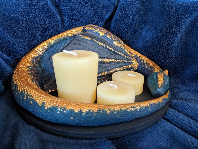 Sleepy Dragon Candle Display picture