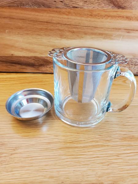 Mesh in cup tea infuser picture