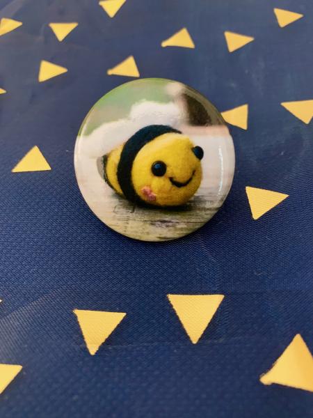 Baby Bee 1.5" Button picture