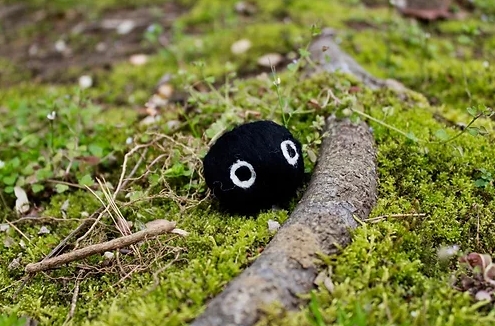 Felted Soot Sprite