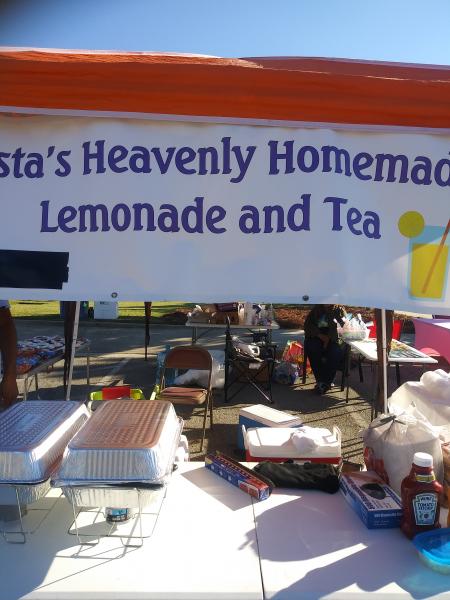 Kista's Heavenly Homemade Lemonade and Tea